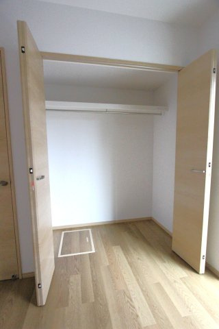 沖村岡２２８連家轟の収納|参考写真です。現況優先。