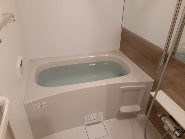 ルミソラーレの浴室