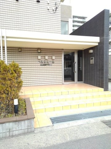 ベル　エミールのエントランス