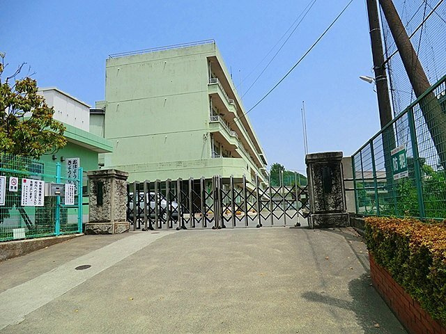 上荻野アパートの周辺|荻野小学校まで450m