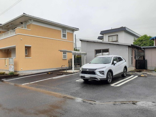 ラ・エスポワールＡの駐車場