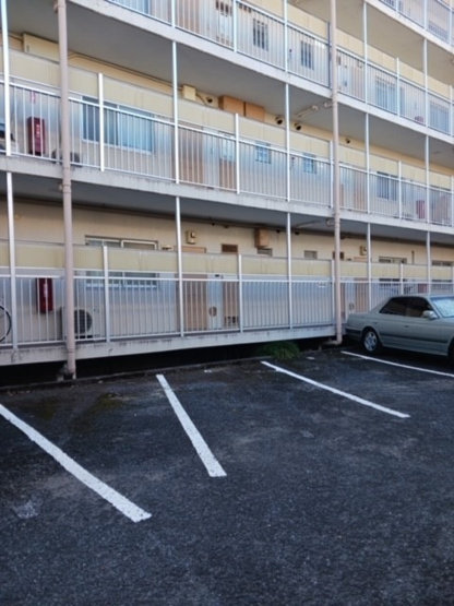 【駐車場】 | ロイヤルＦＵＪＩ