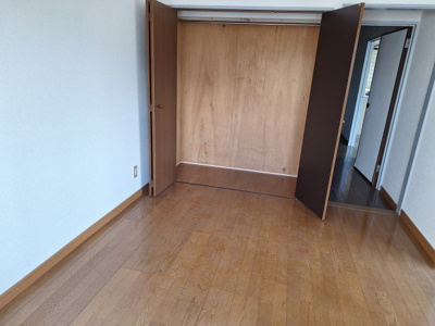 【洋室】 | パセオ常楽