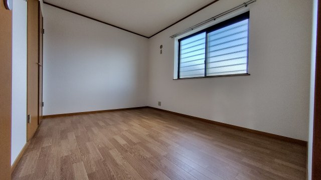メゾン・ド・ロワールの洋室