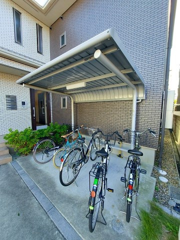尼崎市南塚口町８丁目のアパートのその他共用部分