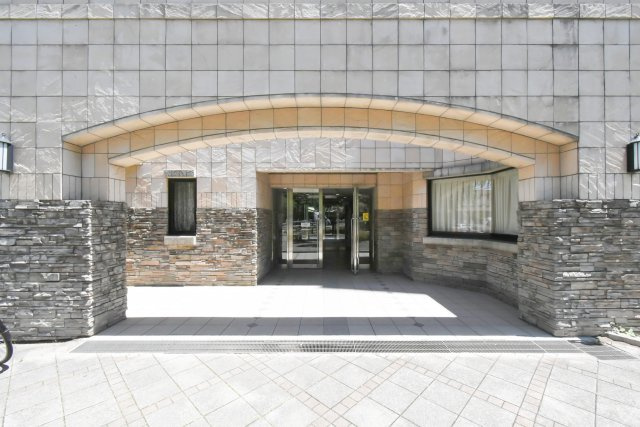 ナイスパークステイツ東陽町仙台堀川公園のエントランス|ナイスパークステイツ東陽町仙台堀川公園：ペット飼育可能なマンションです！
