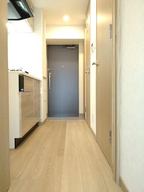 ルーブル川崎貝塚参番館の玄関