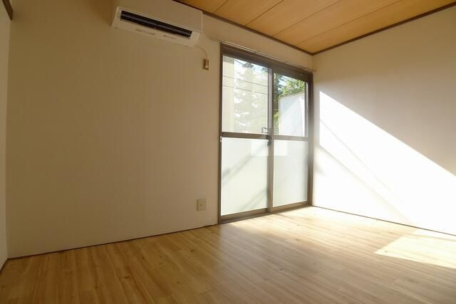 稲荷山ハイツの寝室