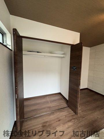 リープラス三木本町の収納