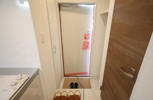 プロスペリタＴの玄関