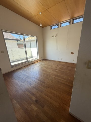 和歌山市手平4丁目・中古戸建・80429の洋室