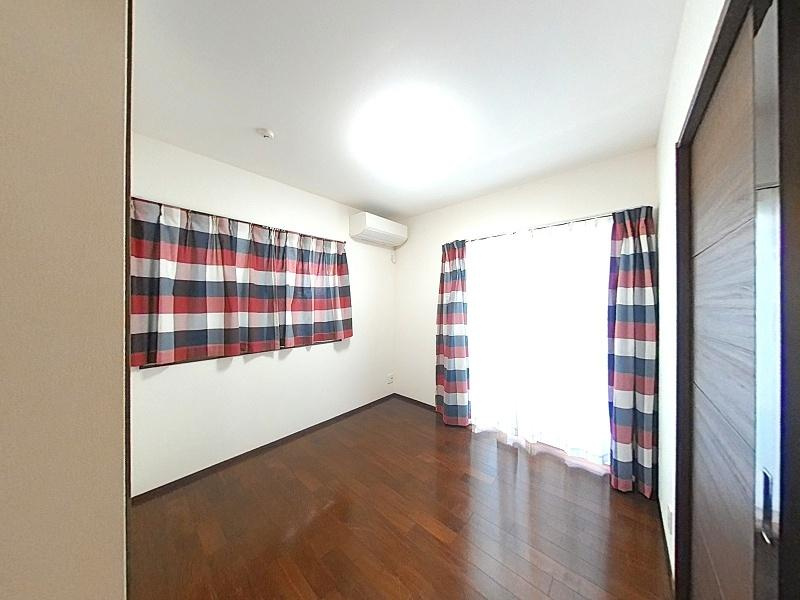 高知市和泉町　中古戸建ての洋室|2F:5洋室