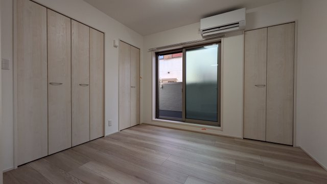 【寝室】