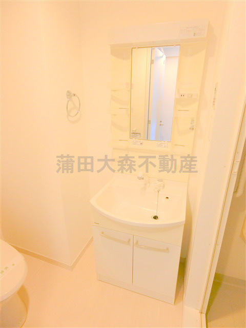 エアフレックス羽田の洗面所|洗面脱衣所　独立洗面台