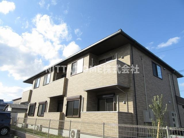 丹波市氷上町成松のアパートの外観|南向きで日当たり良好◎エアコン２台付き！インターネット無料！
