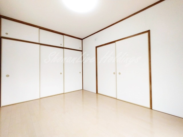 藤沢市本鵠沼２丁目の賃貸マンションの寝室
