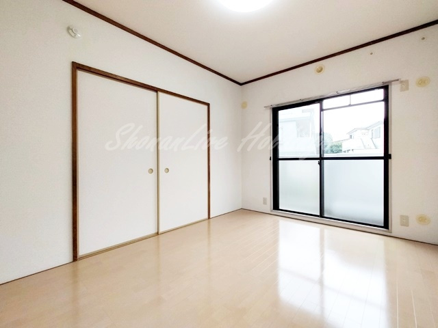 藤沢市本鵠沼２丁目の賃貸マンションの寝室