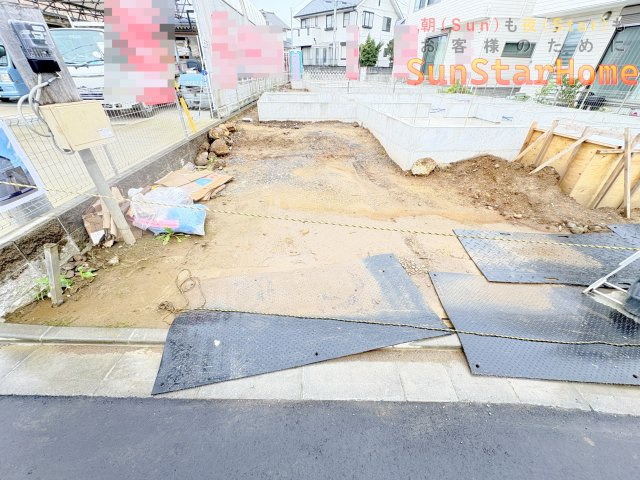 【サンスターホーム】羽村市羽加美3丁目　未来エコ住宅新築2号棟の外観