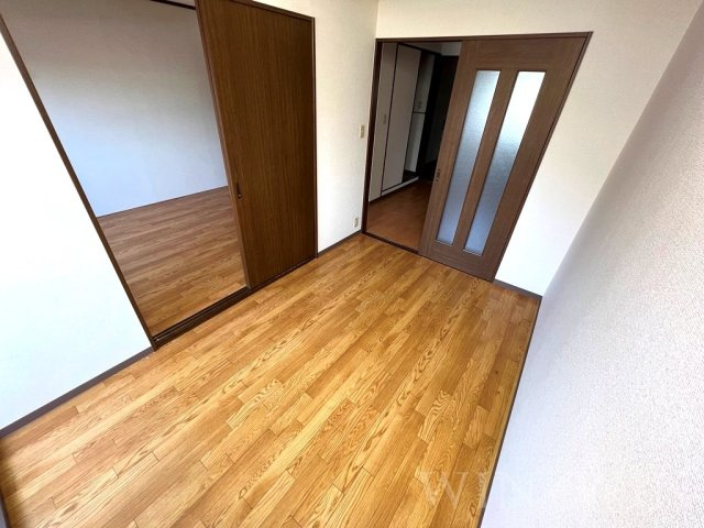 ノーブルタウン新栄の寝室|イメージ（同建物内別部屋の写真です）