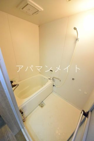 【浴室】 | 第一サフランハイツ | 落ち着いた空間のお風呂です