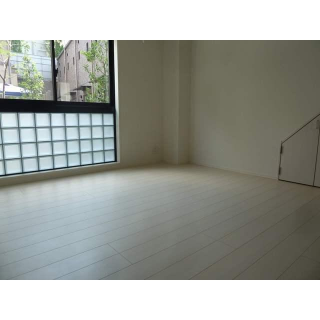 ＭＳＲ　ＥＢＩＳＵ　Ｇａｒｄｅｎ　ｓｉｄｅ