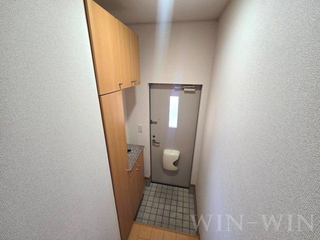 サンリット Aの玄関|イメージ（同建物内・同間取りの写真）