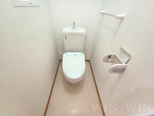 サンリット Aのトイレ|イメージ（同建物内・同間取りの写真）