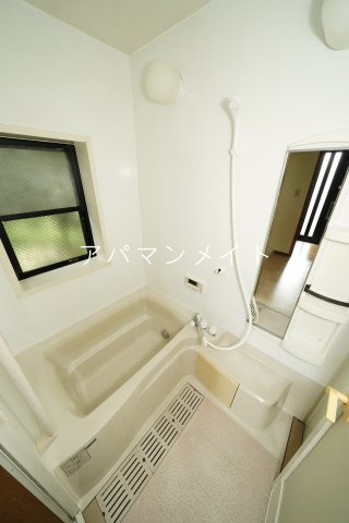 【浴室】 | 落ち着いた空間のお風呂です