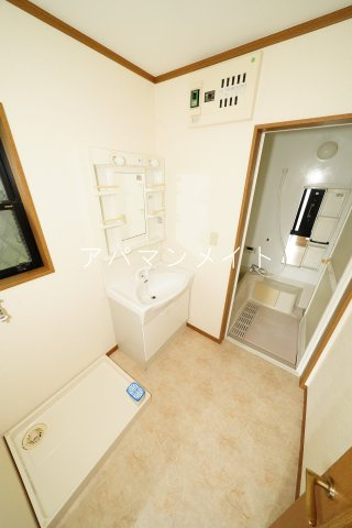 【設備】 | 洗濯機置場です