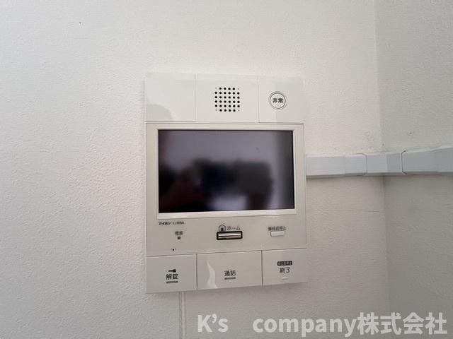 ◎高座郡寒川町一之宮７丁目　ソフィア茅ヶ崎A棟のセキュリティ|訪問者を確認できるモニター付きインターフォン☆