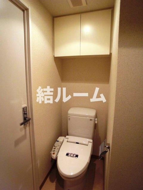 北区滝野川６丁目の賃貸マンションのトイレ