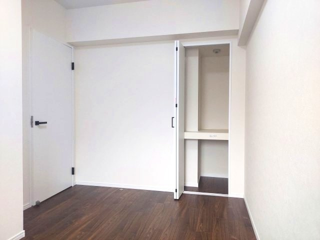 アジュール宝塚南口の洋室|洋室約5.7帖