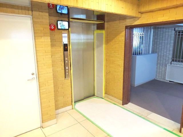 アジュール宝塚南口のその他共用部分|エレベーター