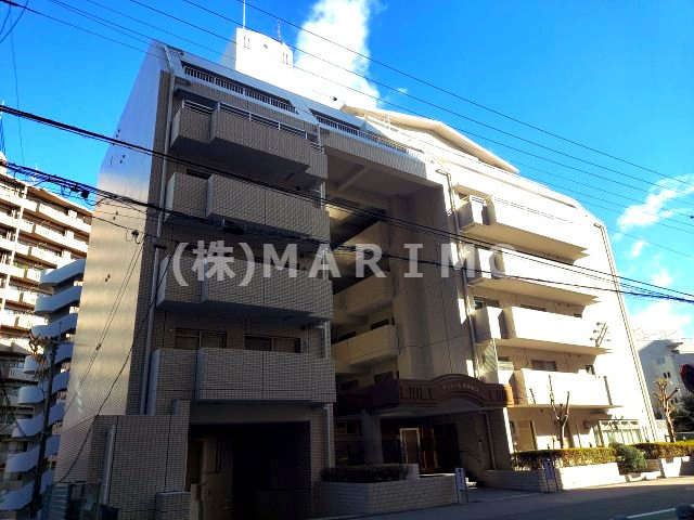 アジュール宝塚南口の外観