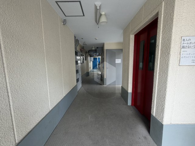 サンライズ長田のロビー