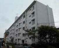 渦ヶ森コーポ１８号館の外観