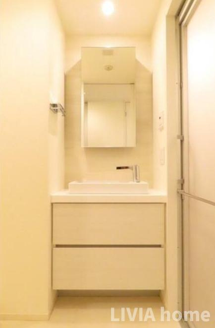 港区海岸２丁目の賃貸マンションの洗面所|現状と図面が異なる場合は現状を優先いたします。
