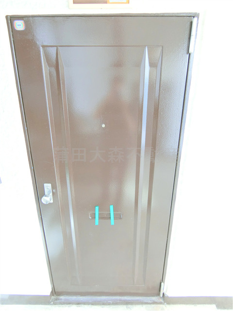 池上ネオハイムの玄関