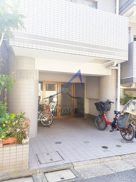 カーサＭのエントランス|エントランスです。