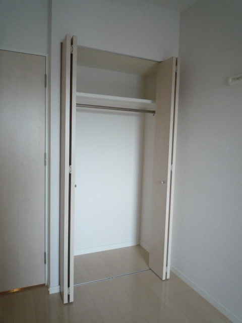 新品家具付きマンション中呉服町17(KaGood福岡)の収納