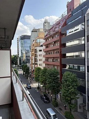 カテリーナ新宿御苑駅前の展望