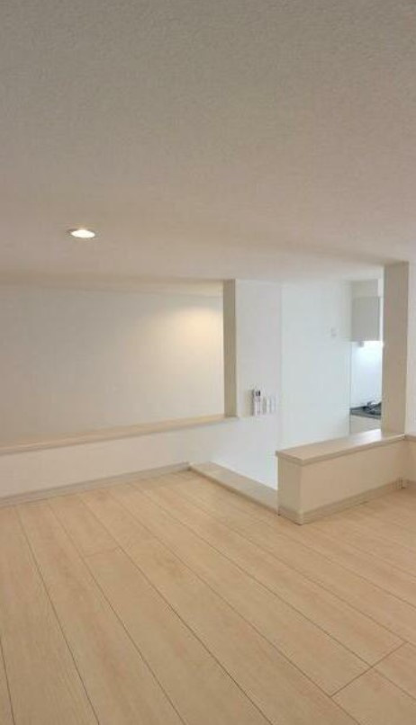 ＲＩＺＥＳＴ　ルミエンの居間・リビング|別部屋参照写真