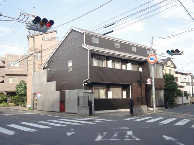ＤＵＯＳＴＡＧＥの外観