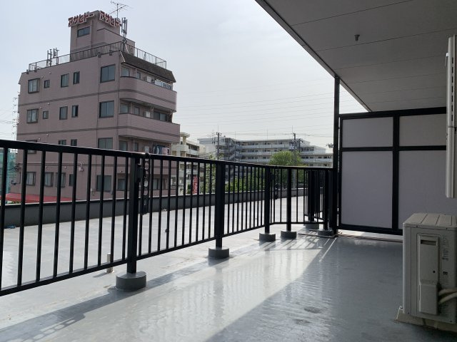 ネクスト扇のバルコニー
