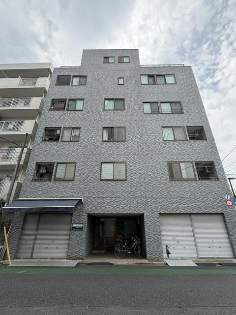 メゾンドウエハラの外観