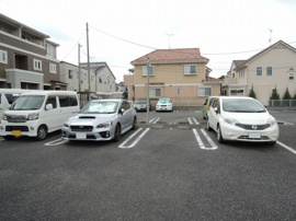 駐車スペースもあります