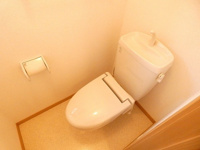 コンパクトで使いやすいトイレです