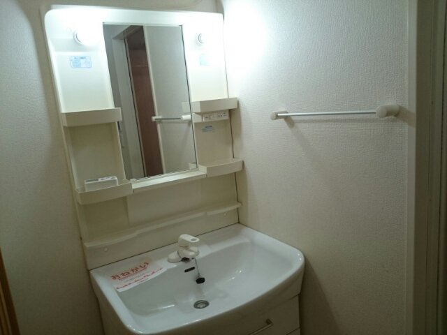 コンパクトで使いやすい洗面所