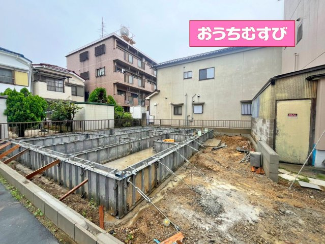 春日井市柏原町(全2棟)の前面道路含む現地写真