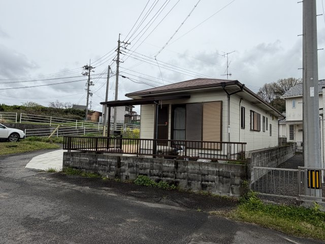東須恵貸家の外観